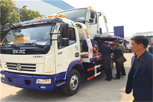 新余汽车道路救援拖车价格